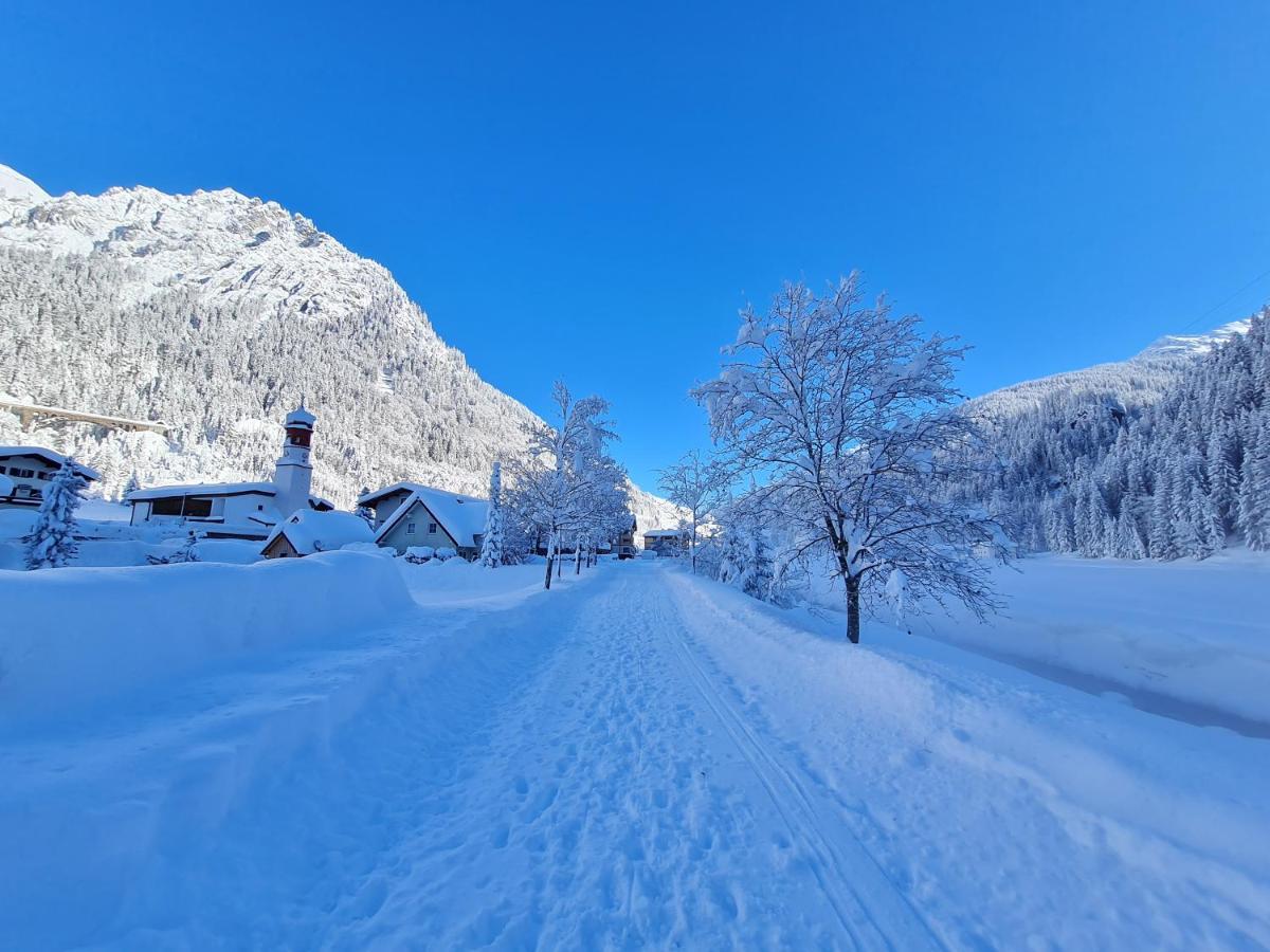 Der Klostertalerhof Klosterle am Arlberg ภายนอก รูปภาพ